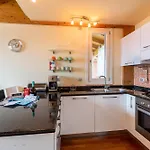 Rocchetta Lägenhet *