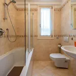 Rocchetta Apartment *