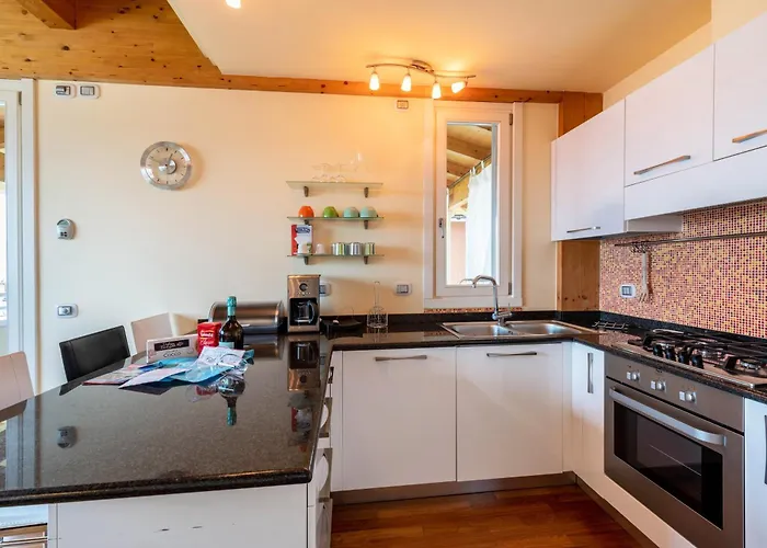 Rocchetta Apartment *